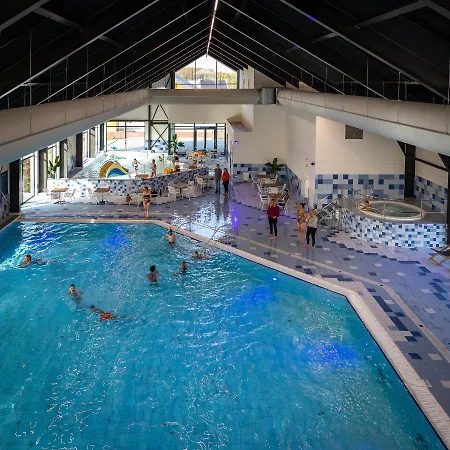Parc Maasresidence View Hotel *